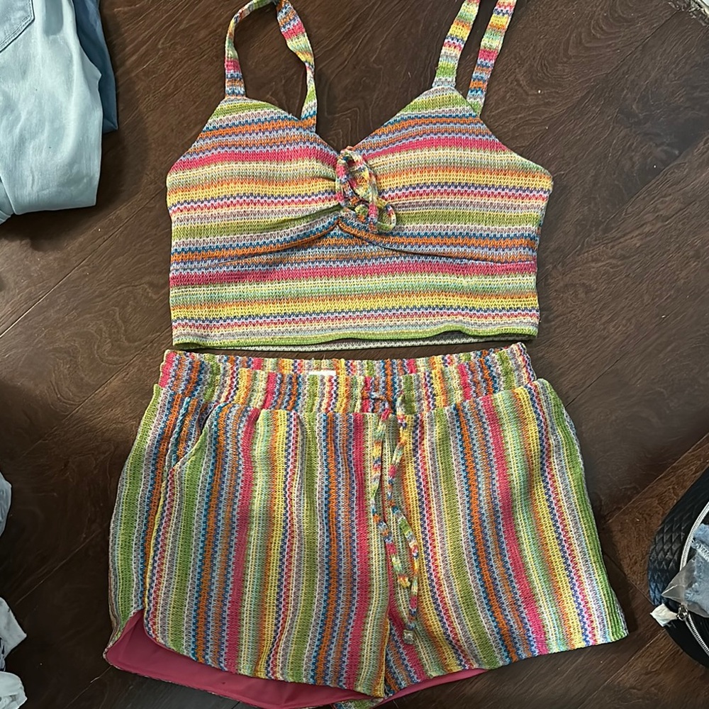 No Boundaries Multicolor Knit Set - Picture 1 of 4